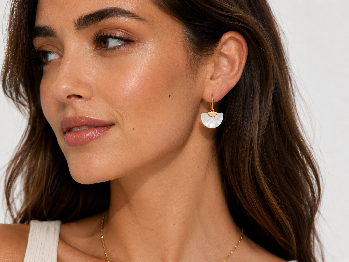 Luna Shell Earrings