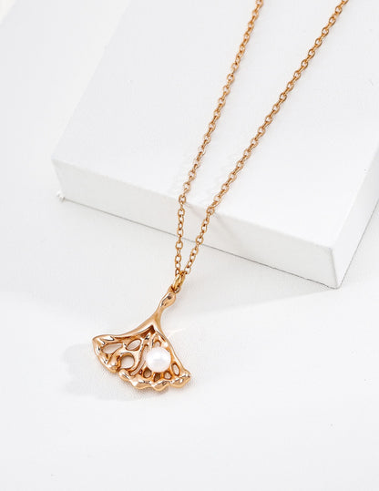Aveline Fan Pendant Necklace – view 4