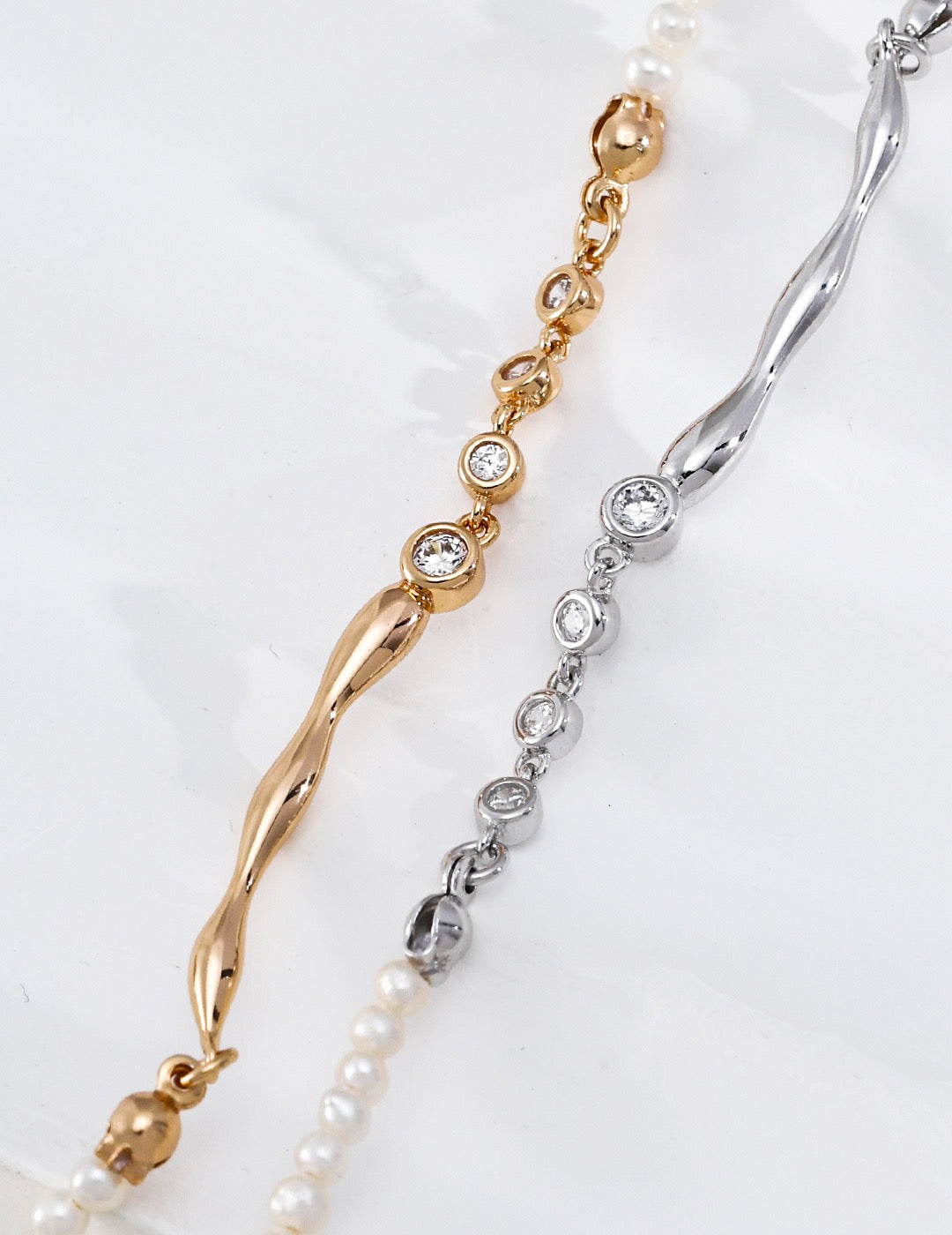 Ondine Sculpted Chain Necklace – view 5