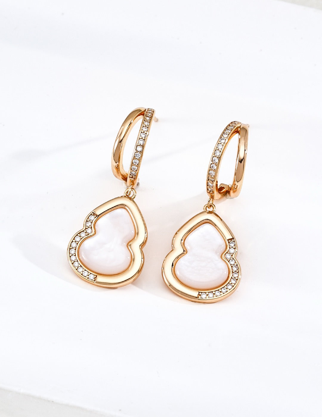 Calebasse Mother-of-Pearl Earrings