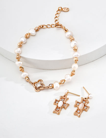 Adjustable Petite Fleur freshwater pearl bracelet – view 4