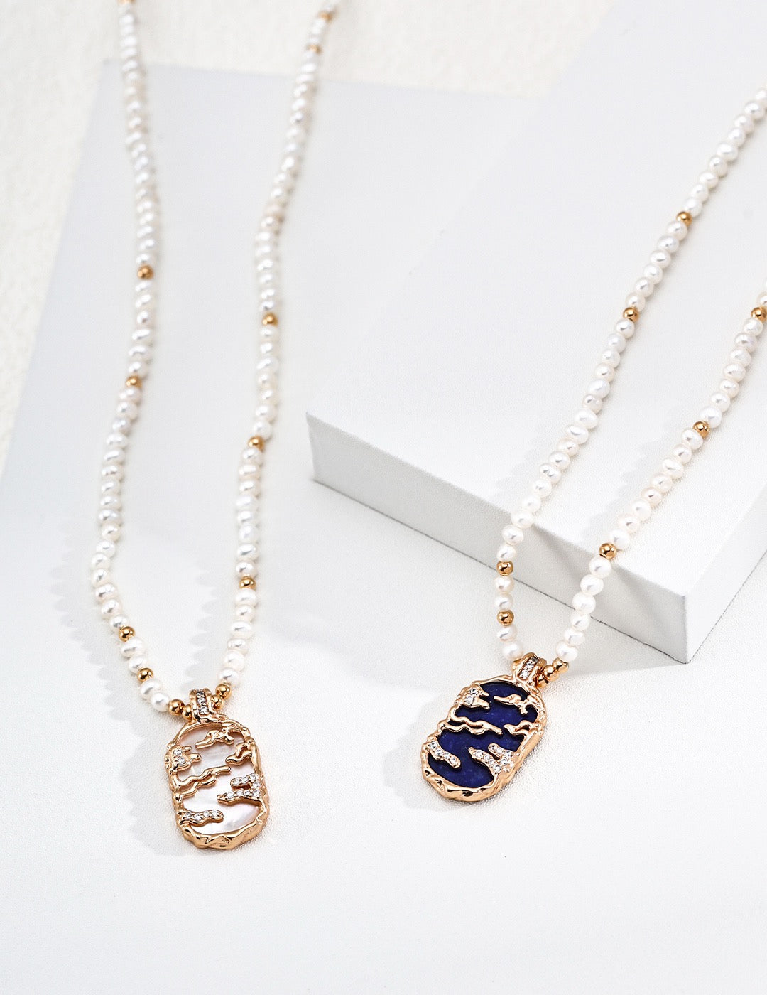 Ondine Stone Medallion Necklace – view 5