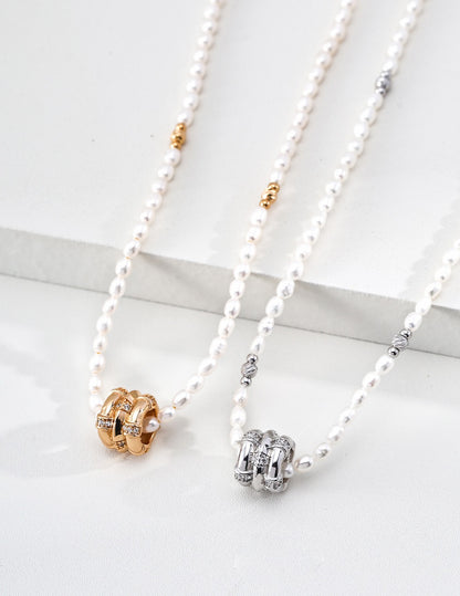 Fortuna Pearl Wheel Necklace – view 3