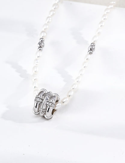 Fortuna Pearl Wheel Necklace – view 2