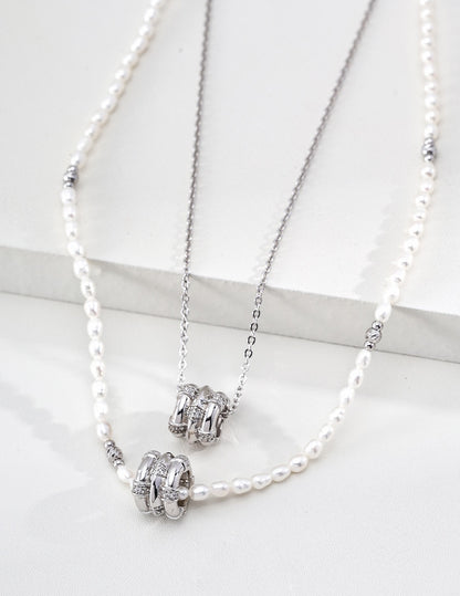 Fortuna Pearl Wheel Necklace – view 5