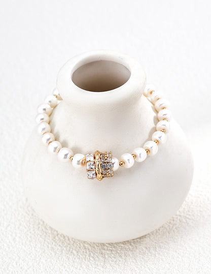 Clarté Pearl Barrel Bracelet