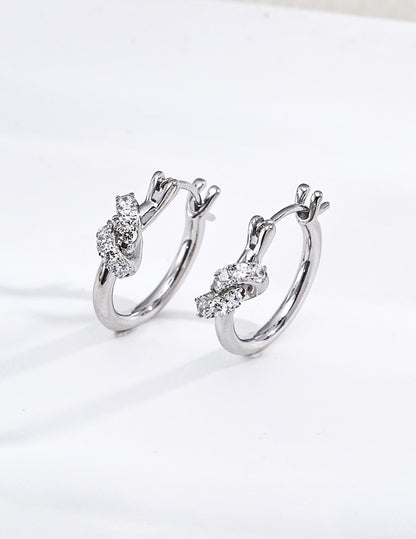Nœud Crystal Huggie Earrings – view 2