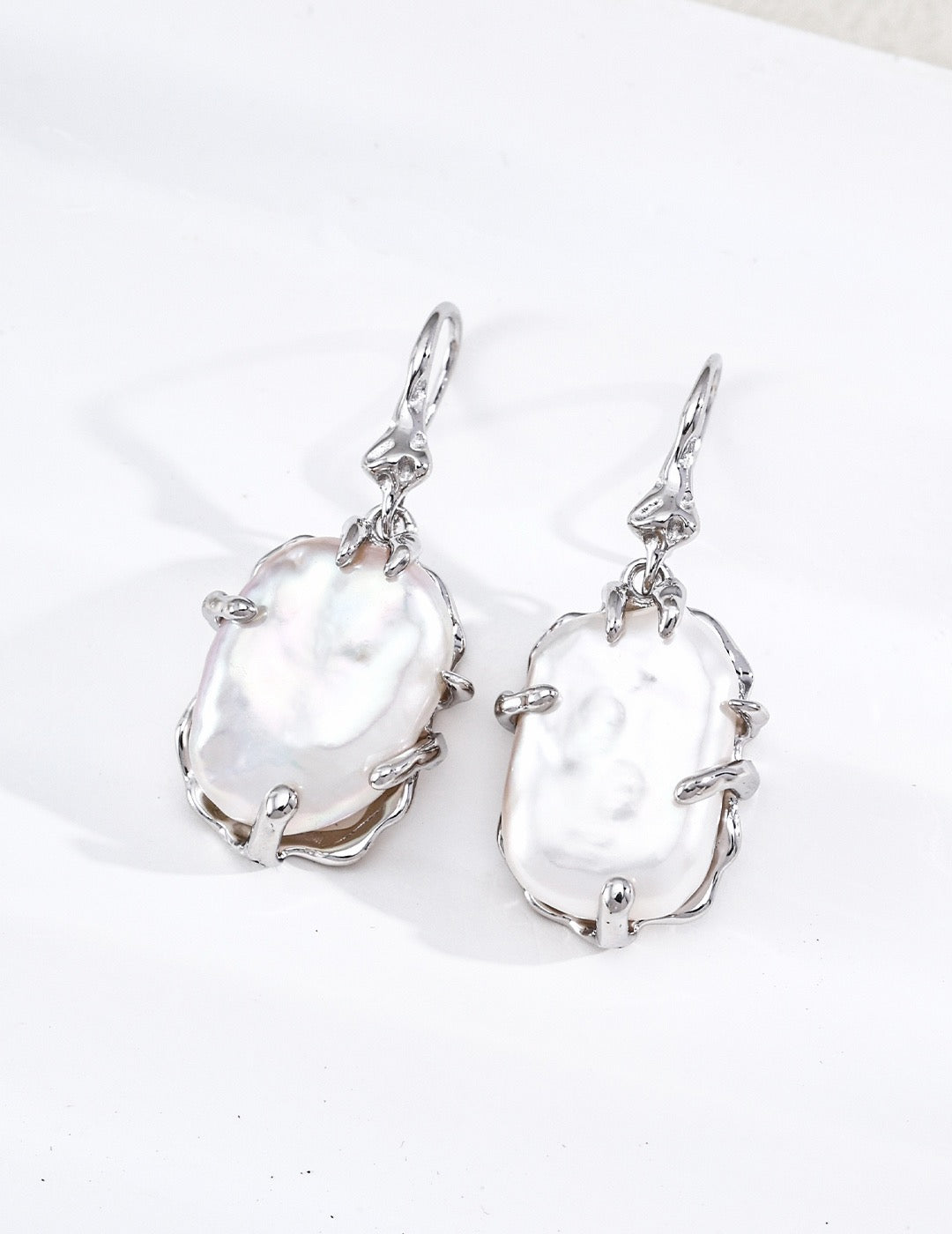 Nuage Baroque Pearl Earrings – view 2