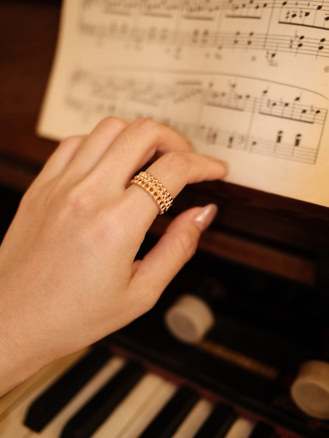 Tissage Wide Band Ring – view 2