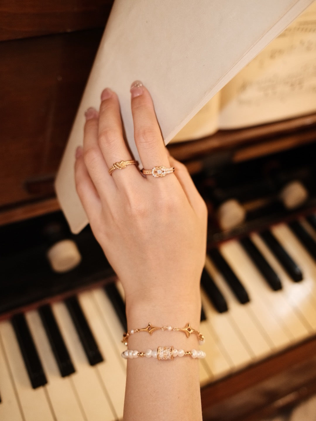 Éclat Pearl Barrel Bracelet