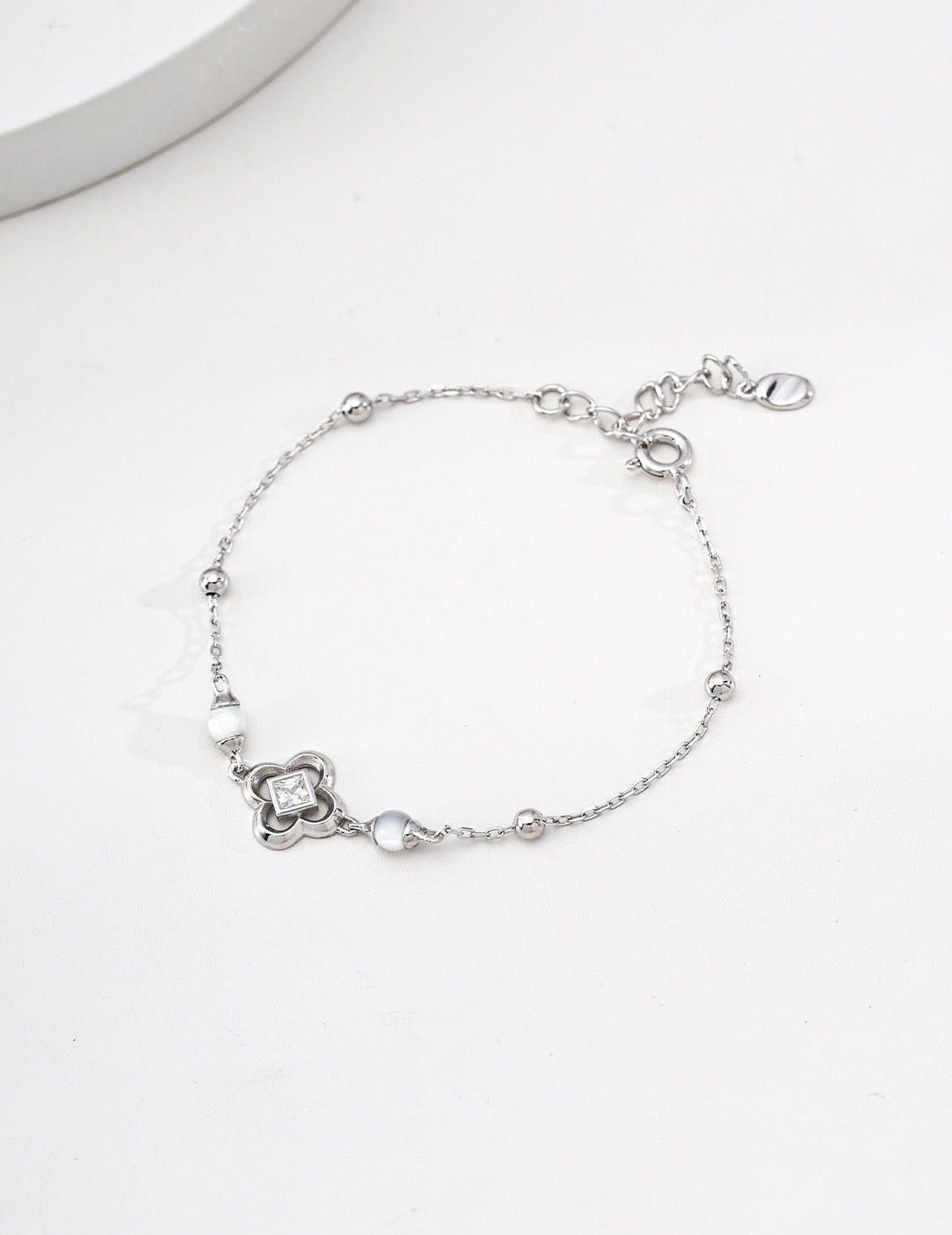 Carré Crystal Chain Bracelet – view 6