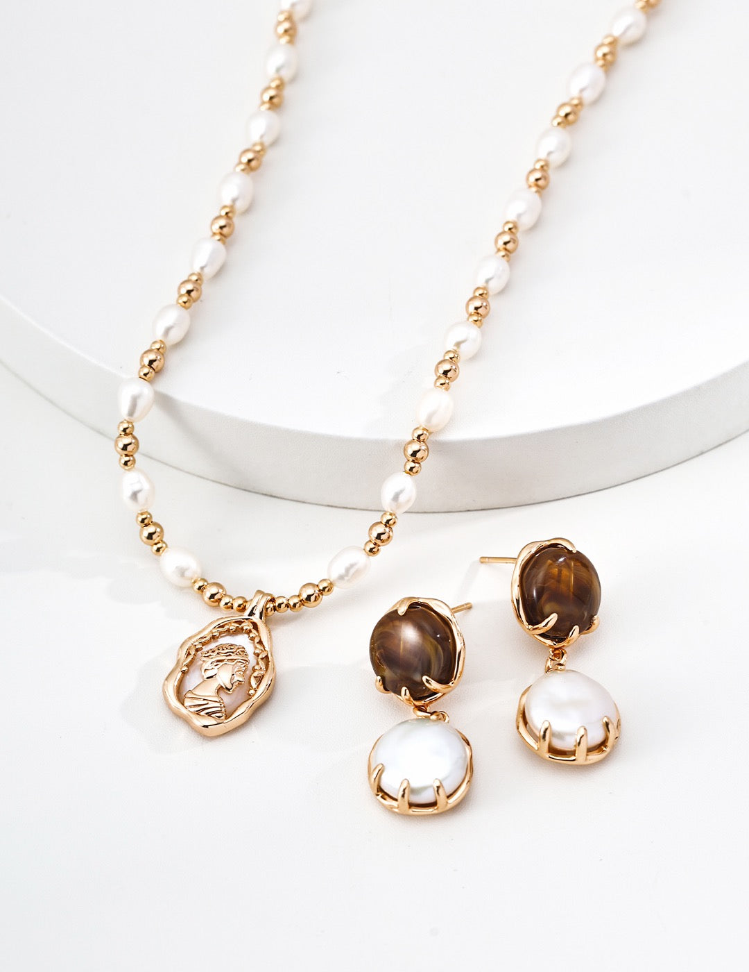 Rosette Pearl Strand Necklace