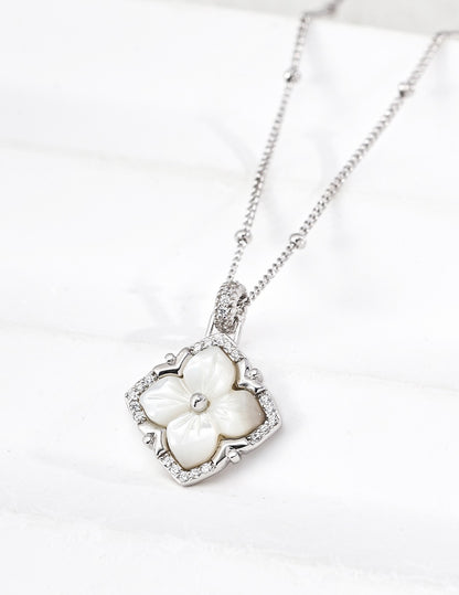 Celeste Clover Pendant Necklace