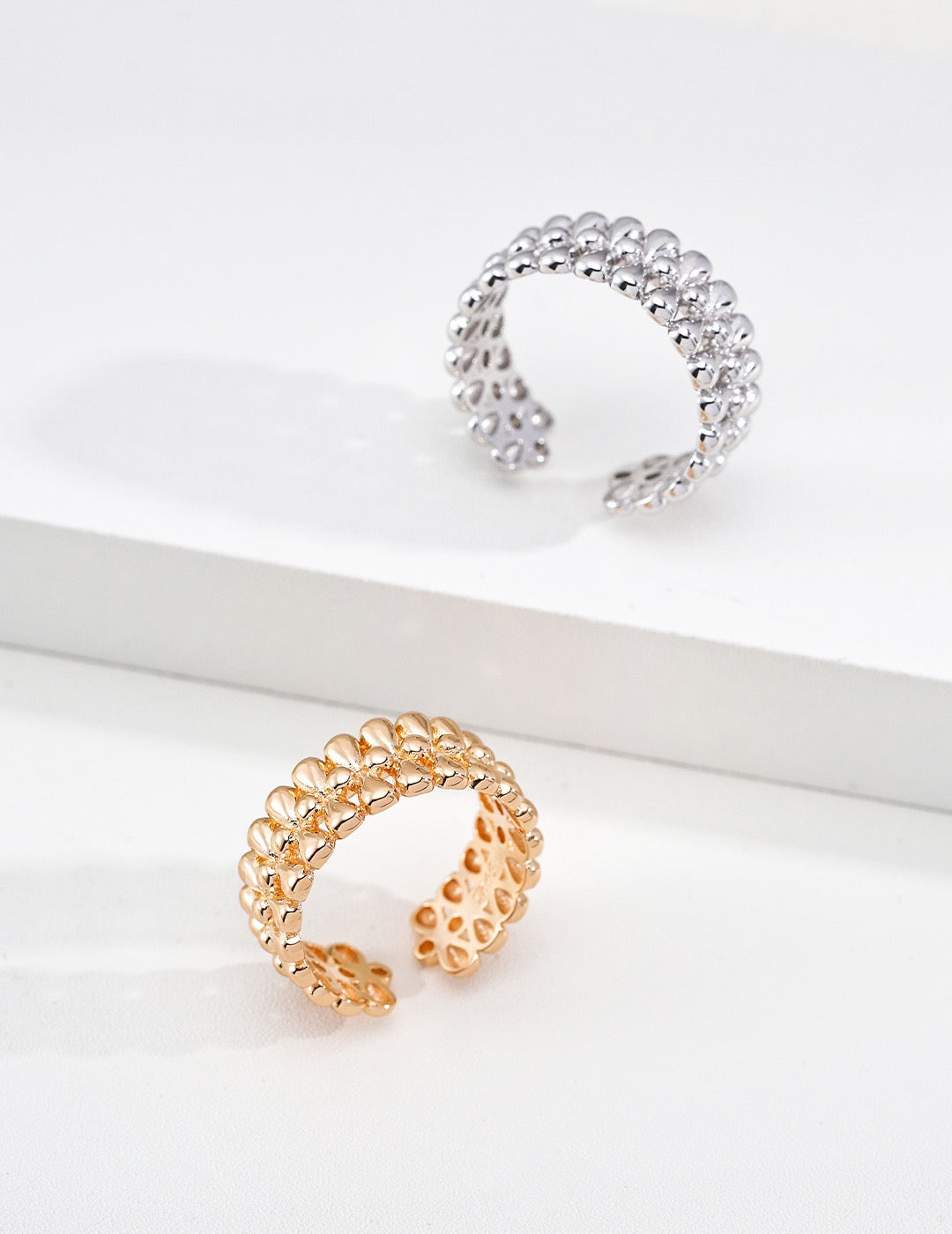 Tissage Wide Band Ring — view 2