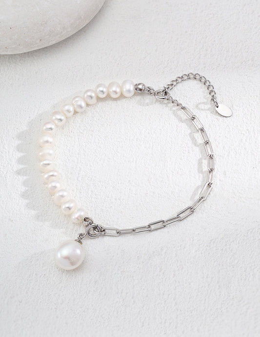 Équilibre Pearl Chain Bracelet — view 4