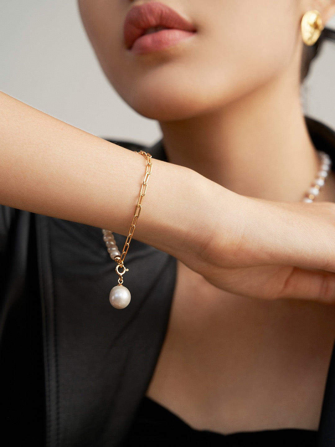 Équilibre Pearl Chain Bracelet — view 5