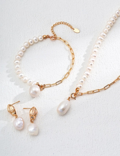 Équilibre Pearl Chain Bracelet — view 6