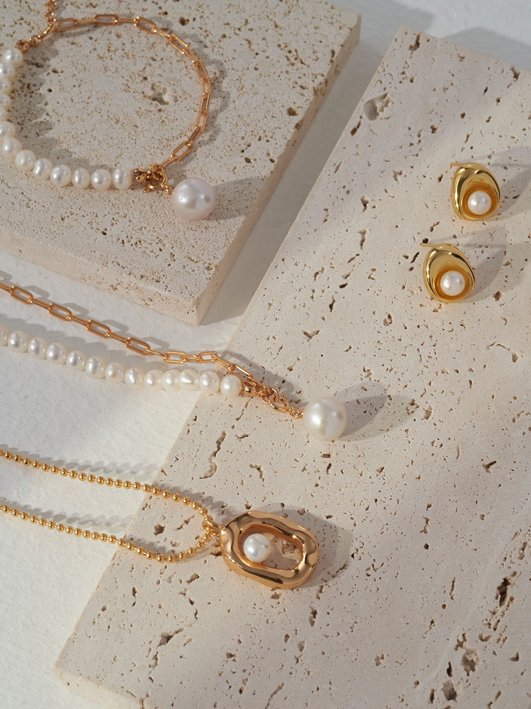 Équilibre Pearl Chain Bracelet — view 8