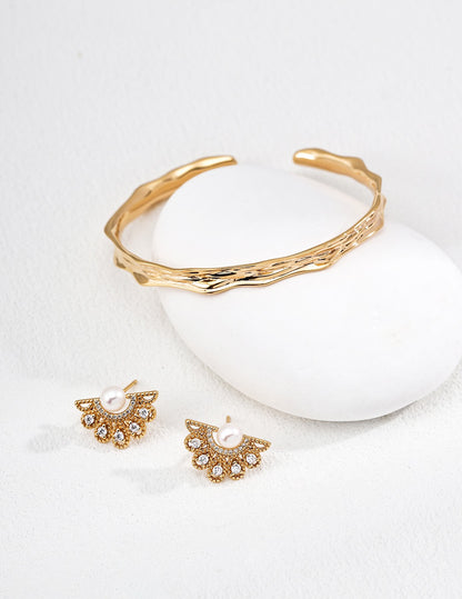 Éventail Pearl Earrings — view 3