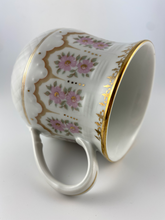 Load image into Gallery viewer, TEA VINTAGE CUPS
